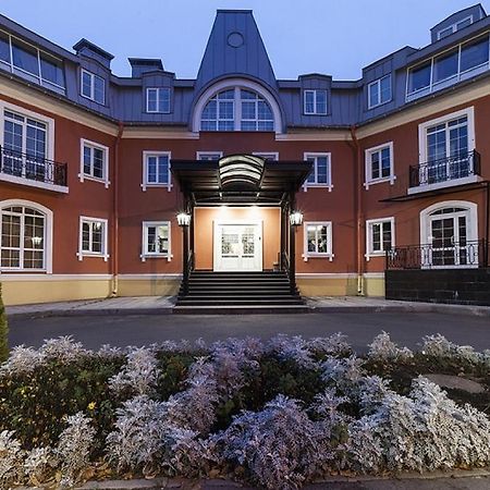 Gatchina Hotel Exterior photo