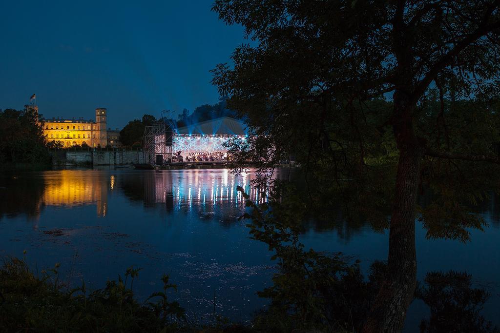 Gatchina Hotel Exterior photo